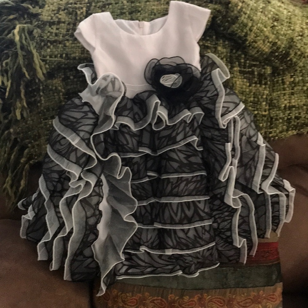Isobella & Chloe party dress